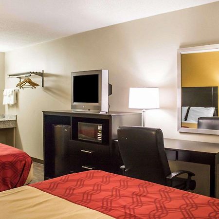 Econo Lodge Колумбус Екстер'єр фото
